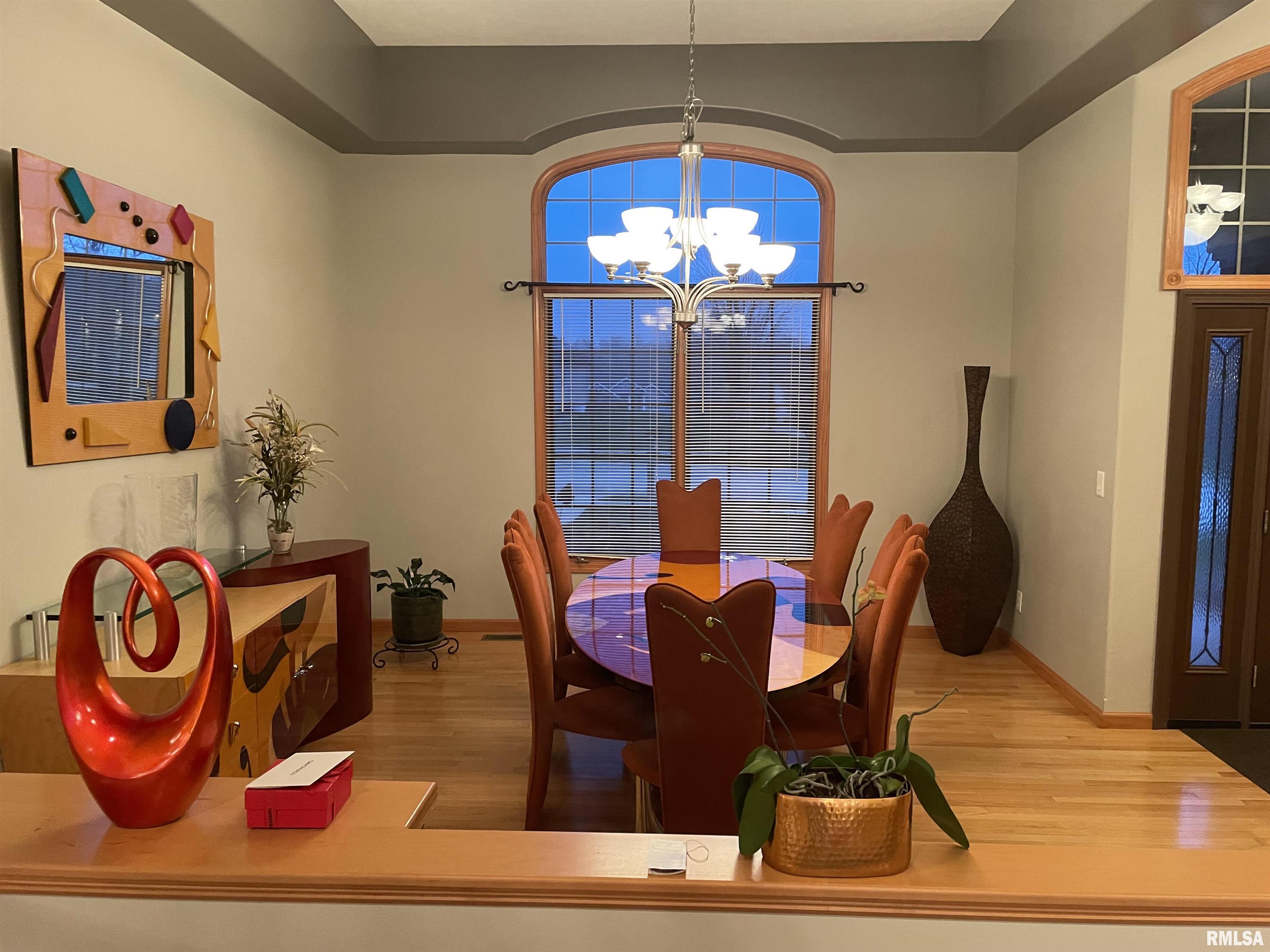 6105 Spindell Drive Springfield, IL 62711 - Photo 6 of 34 Gallery Image 6