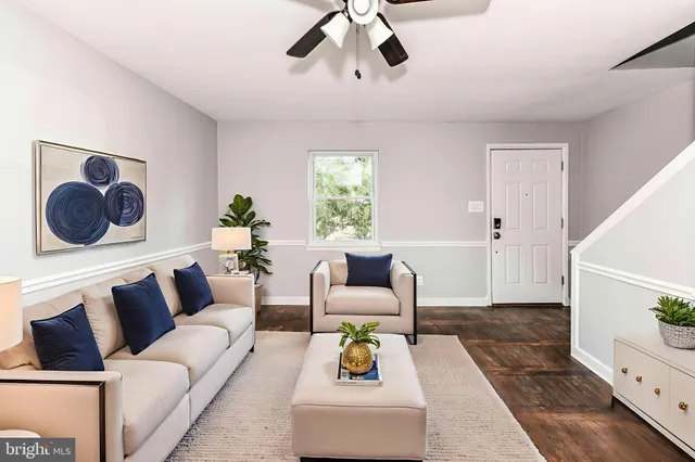 $2,900 | 3210 9th Street South, Arlington, VA 22204