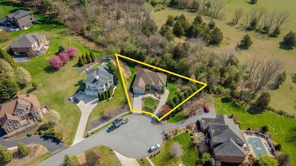 $850,000 | 4270 Ajax Court, Harrisonburg, VA 22801