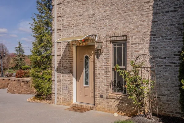 $850,000 | 4270 Ajax Court, Harrisonburg, VA 22801