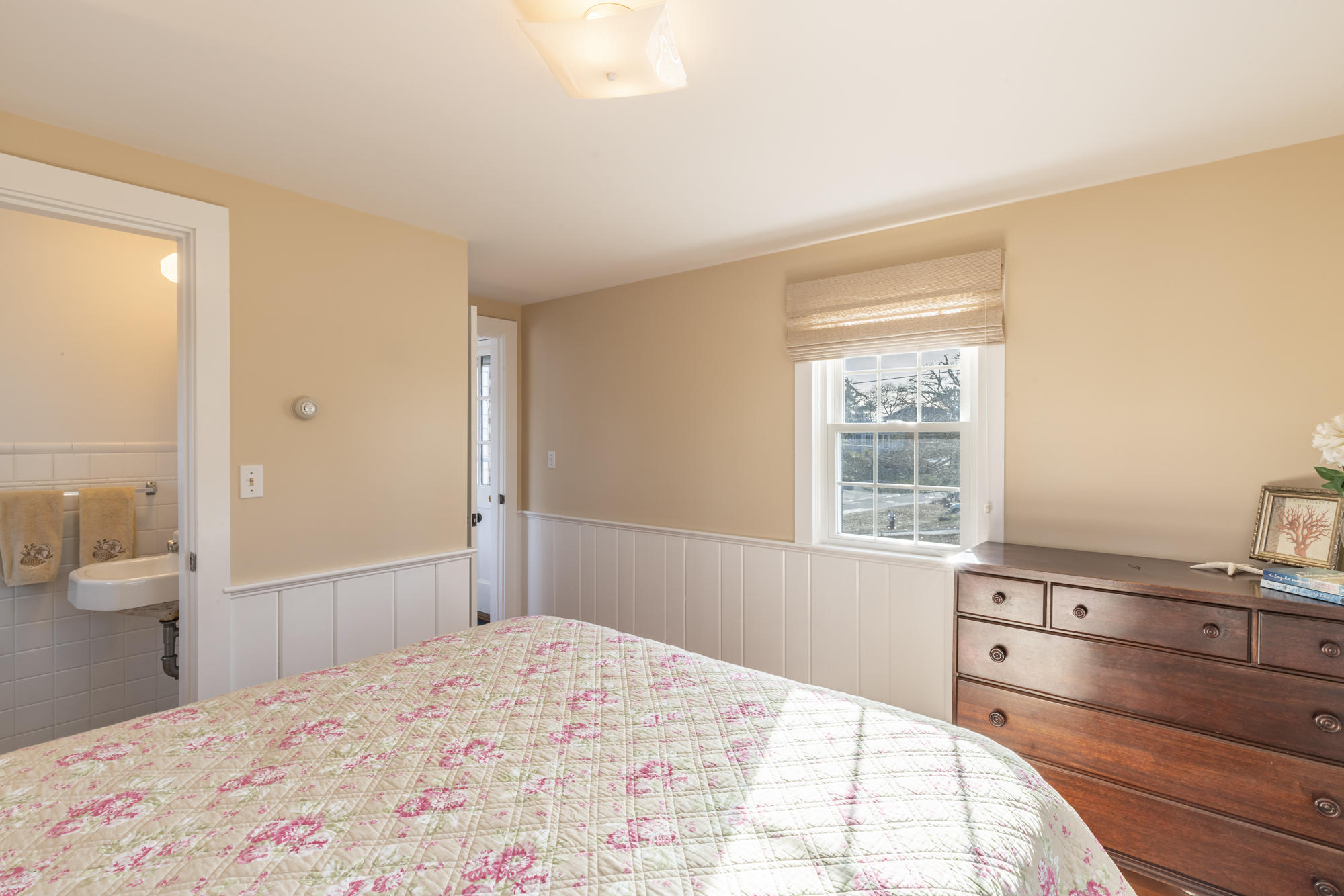 101 Marsh View Road Chatham, MA 02633 - Photo 11 of 27 DSC04872-HDR-Edit