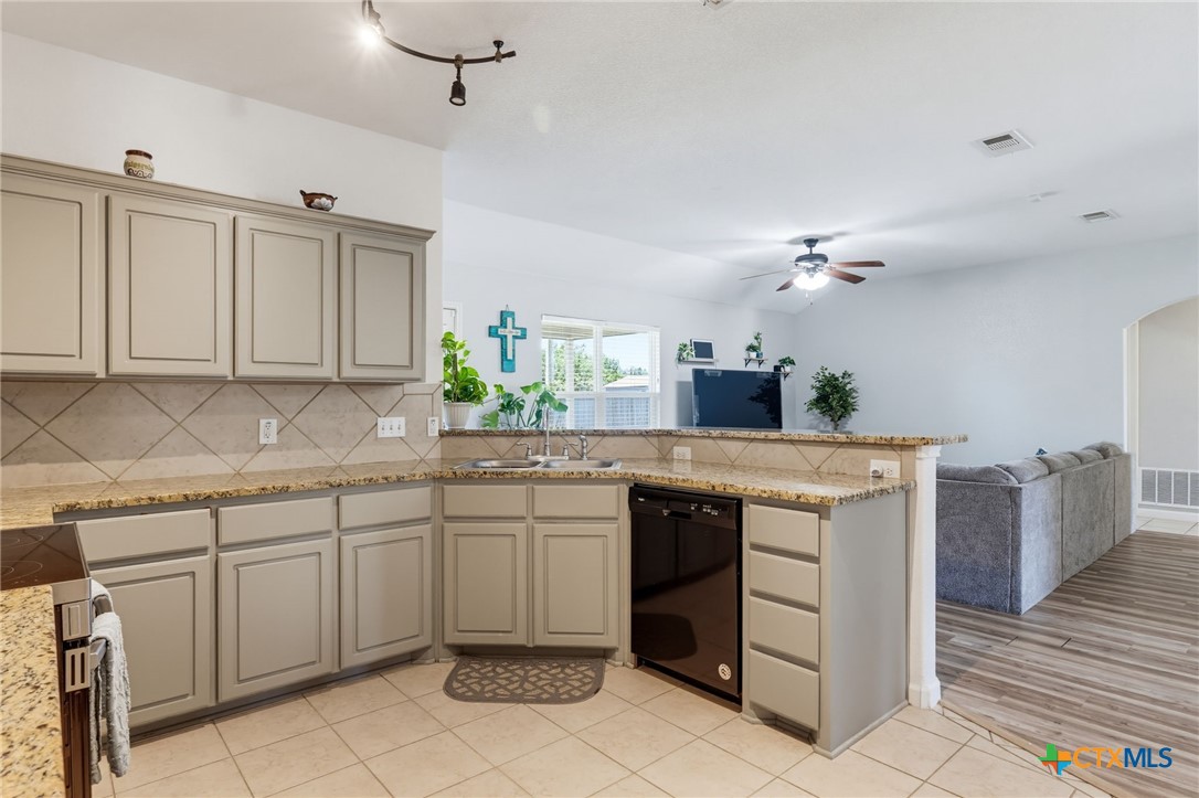 3609 Settlement Road Copperas Cove, TX 76522 - Photo 8 of 30 Gallery Image 8