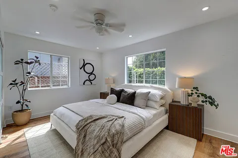$1,299,000 | 11948 Culver Drive, Culver City, CA 90230
