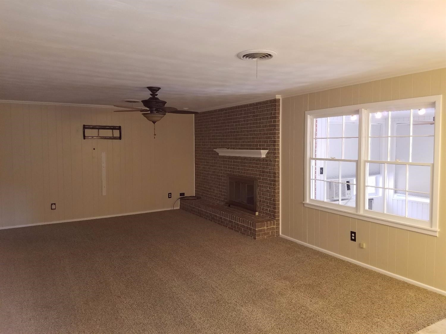 2909 68th Street Lubbock, TX 79413 - Photo 3 of 10 Photo 3