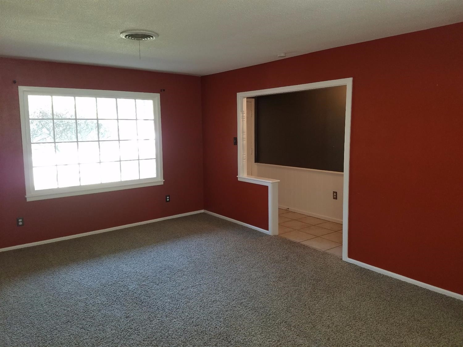 2909 68th Street Lubbock, TX 79413 - Photo 6 of 10 Photo 6