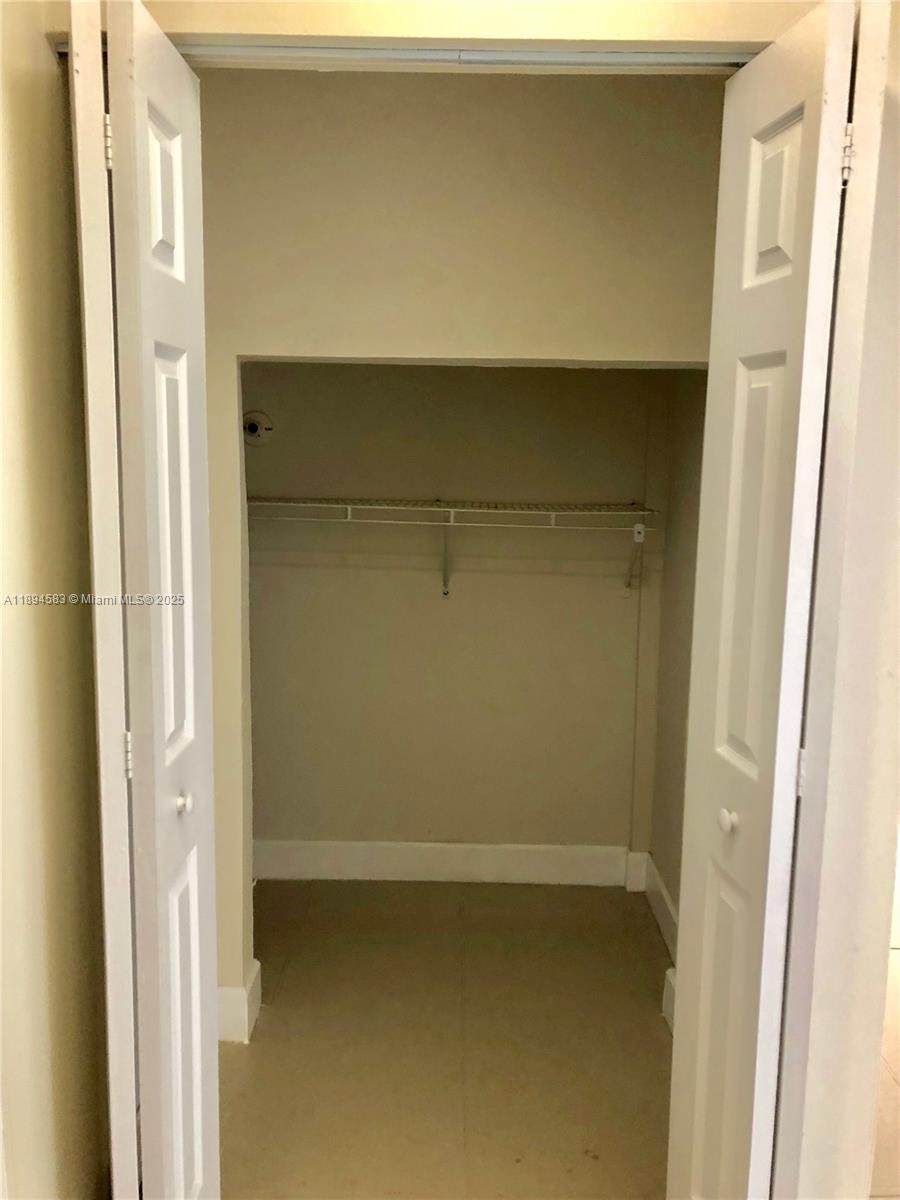 1010 Southwest 99th Avenue Pembroke Pines, FL 33025 - Photo 20 of 22 a view of room