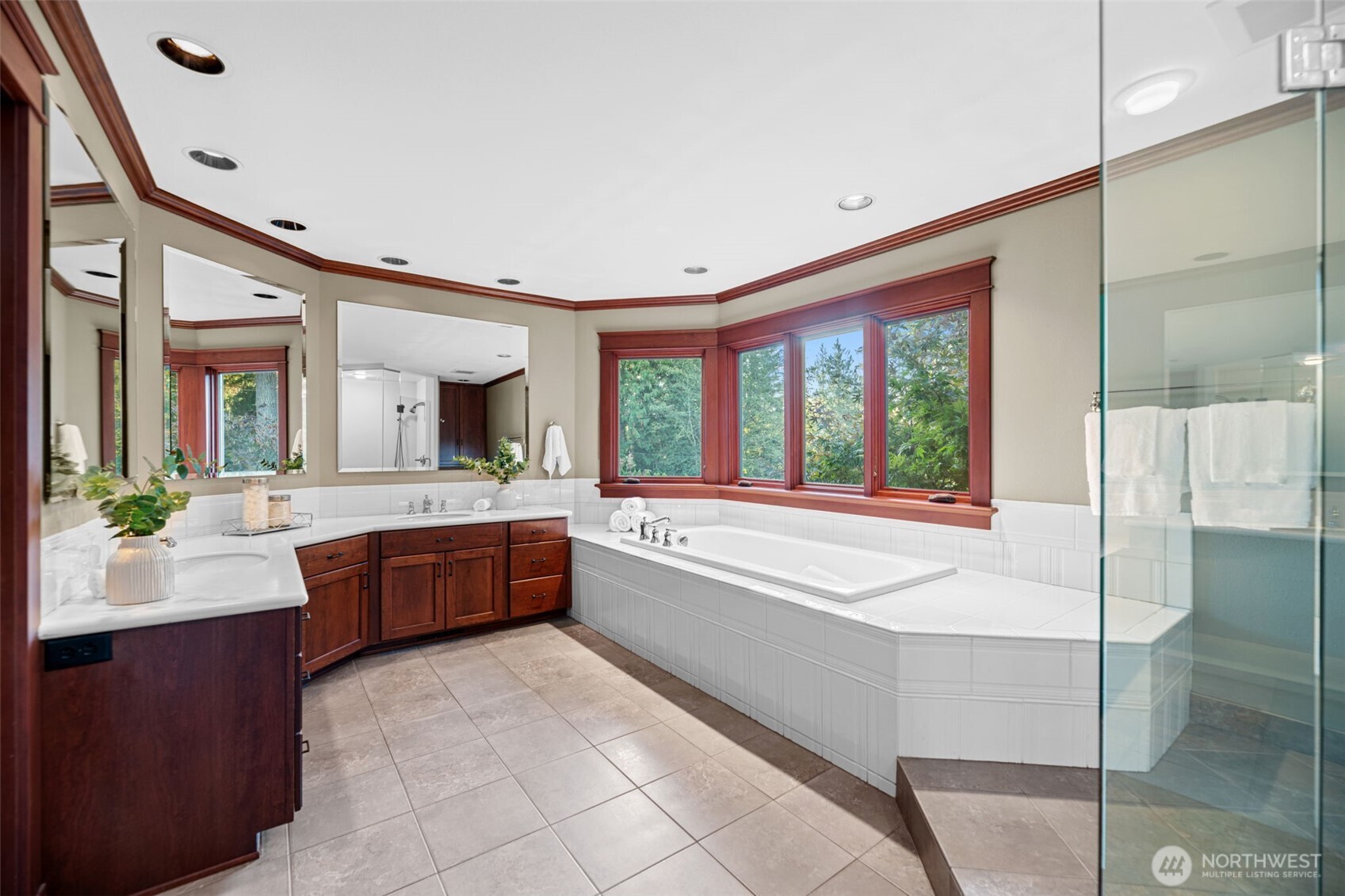 9925 Northeast 197th Street Bothell, WA 98011 - Photo 19 of 40