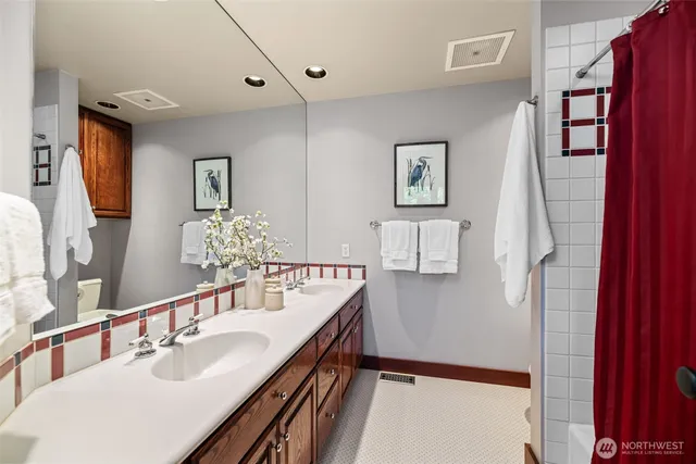 $1,950,000 | 9925 Northeast 197th Street, Bothell, WA 98011