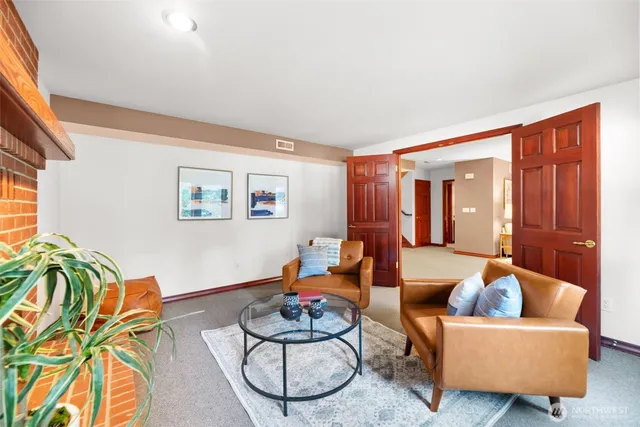 $1,950,000 | 9925 Northeast 197th Street, Bothell, WA 98011