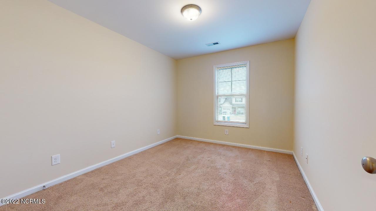 301 Winstead Loop Richlands, NC 28574 - Photo 17 of 21 BR2x