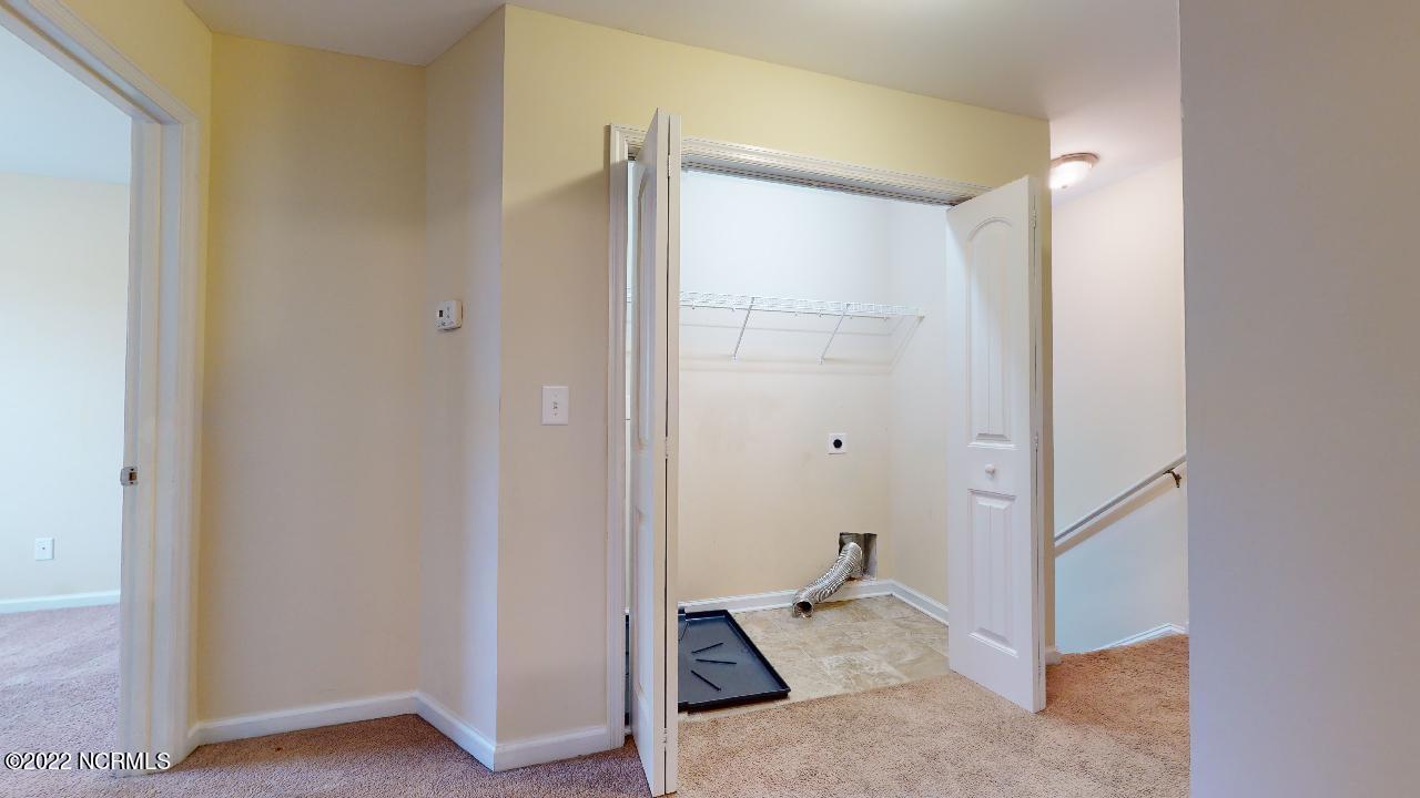 301 Winstead Loop Richlands, NC 28574 - Photo 20 of 21 Laundry