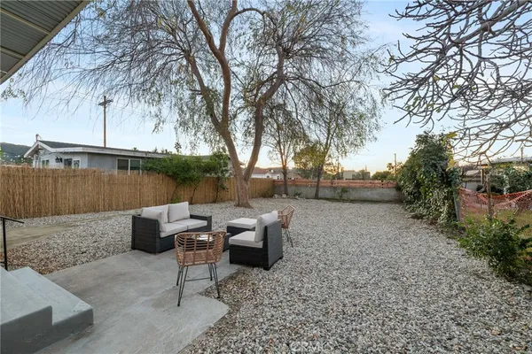 $799,999 | 10607 Whitegate Avenue, Sunland, CA 91040