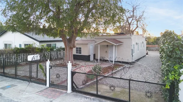 $799,999 | 10607 Whitegate Avenue, Sunland, CA 91040