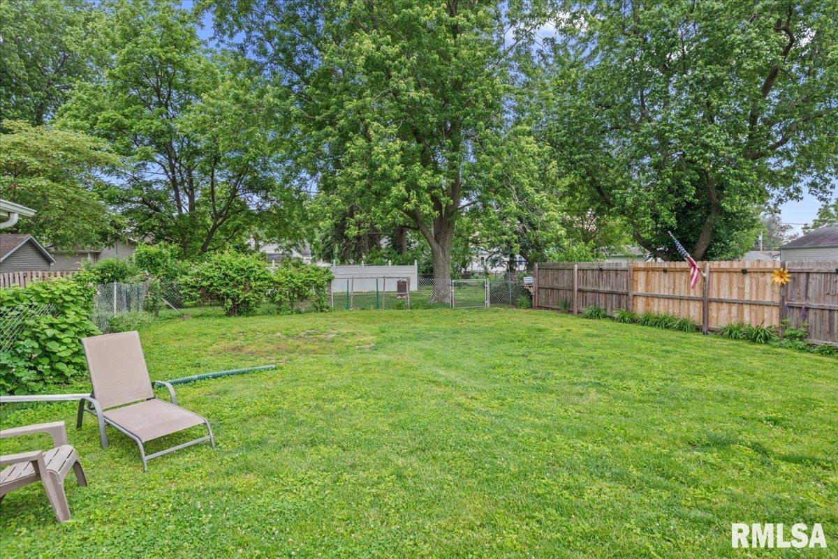 133 West Springer Street Divernon, IL 62530 - Photo 33 of 35