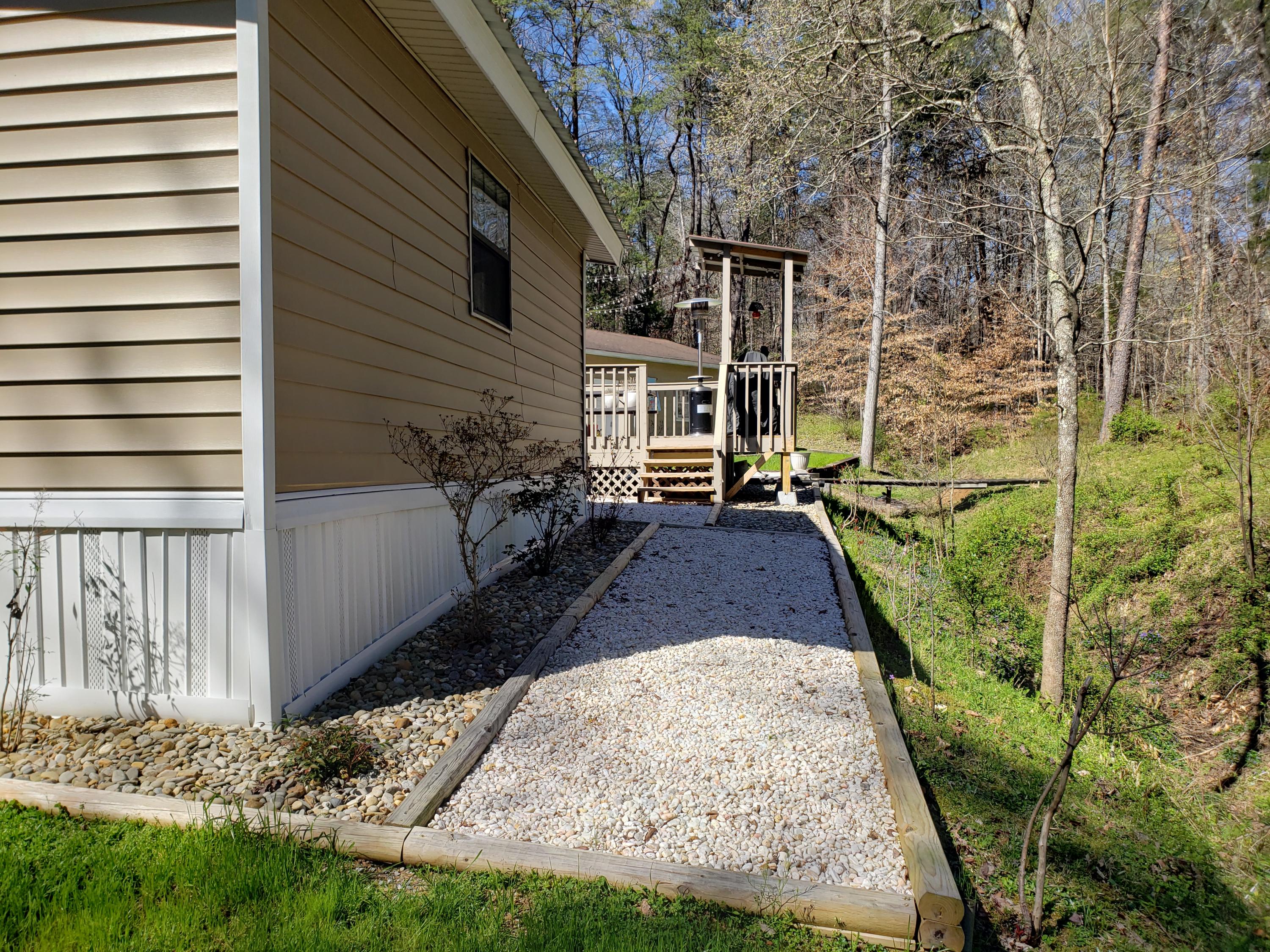 152 Pine Hill Road Heiskell, TN 37754 - Photo 3 of 26 20210329_154958