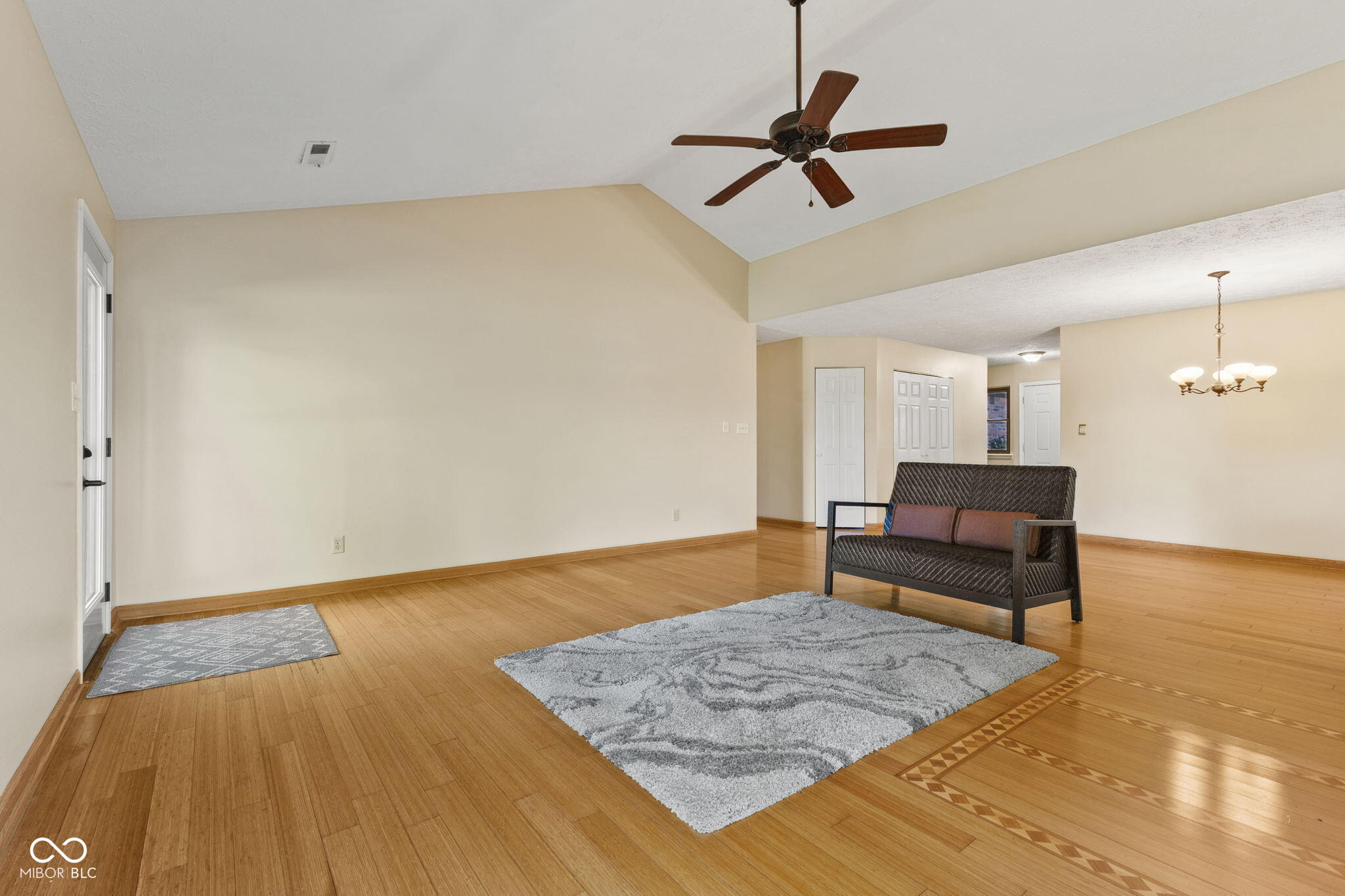 1068 Madrid Road Greenwood, IN 46143 - Photo 17 of 41