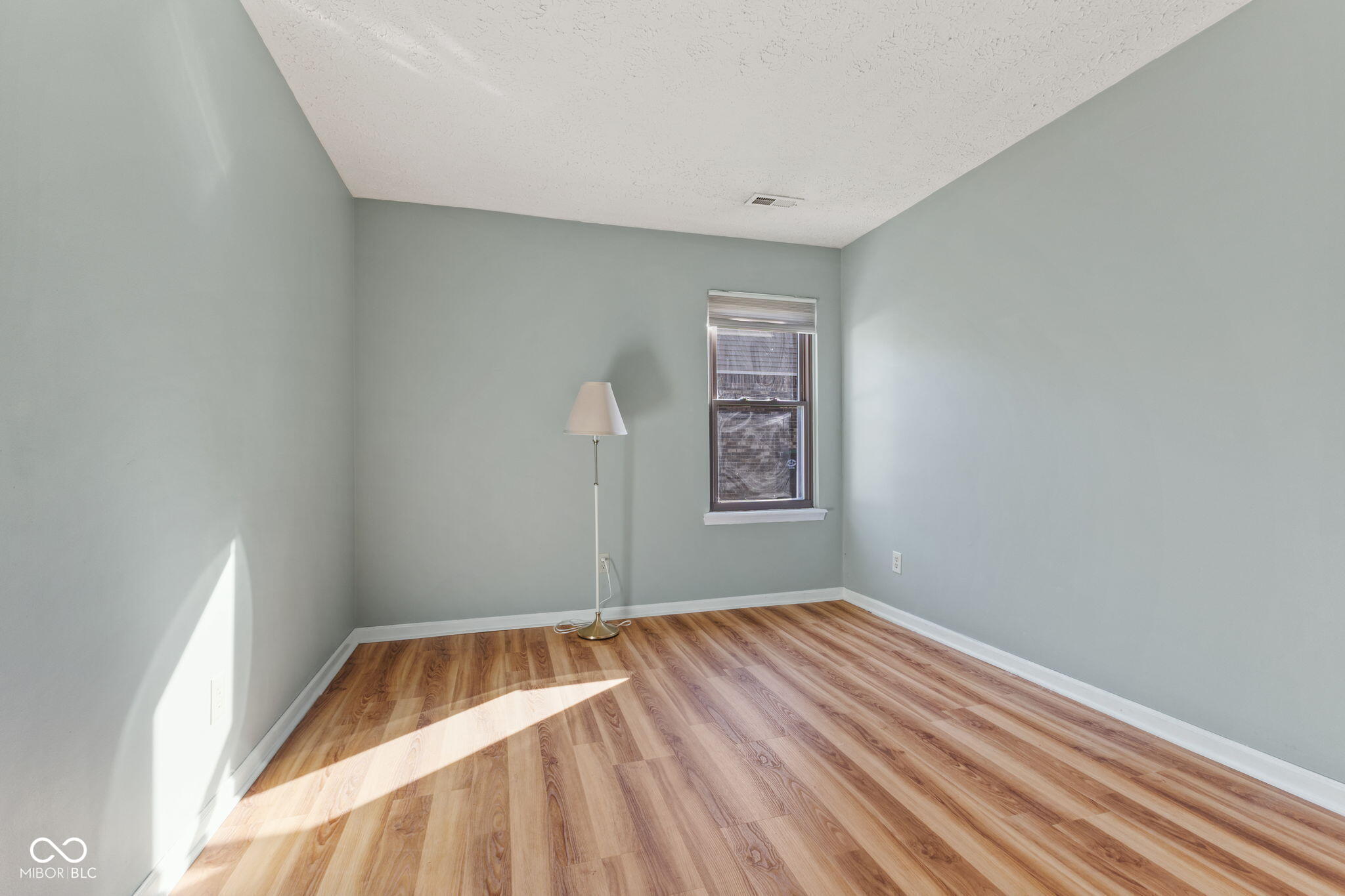 1068 Madrid Road Greenwood, IN 46143 - Photo 23 of 41