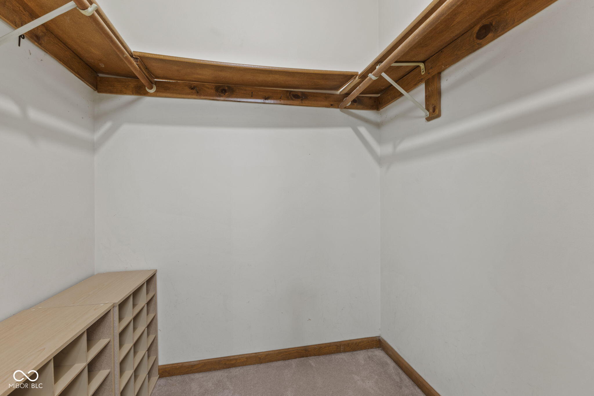 1068 Madrid Road Greenwood, IN 46143 - Photo 32 of 41