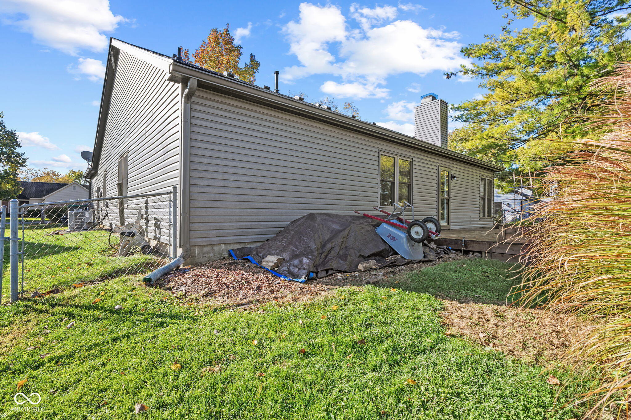 1068 Madrid Road Greenwood, IN 46143 - Photo 40 of 41