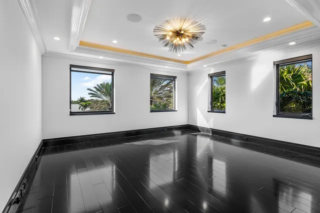 $16,495,000 | 14 Ocean Drive, Jupiter Inlet Colony, FL 33469