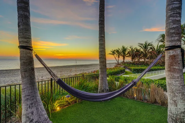 $16,495,000 | 14 Ocean Drive, Jupiter Inlet Colony, FL 33469