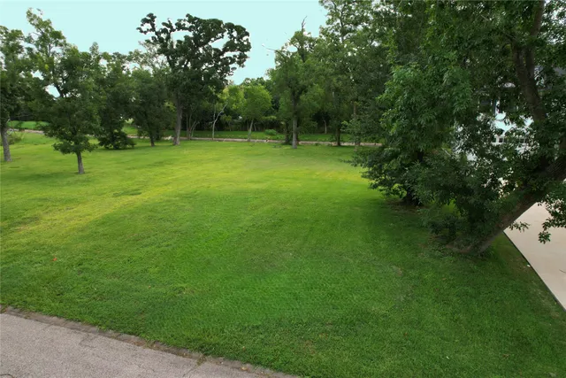 $500,000 | 10505 Willowgrove Drive, Houston, TX 77035