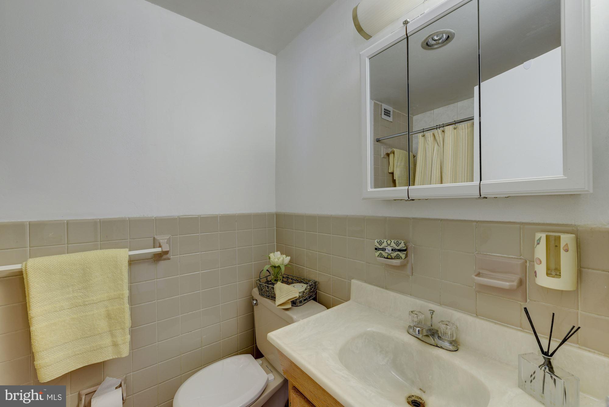 1900 Lyttonsville Road, Unit 306 Silver Spring, MD 20910 - Photo 20 of 27