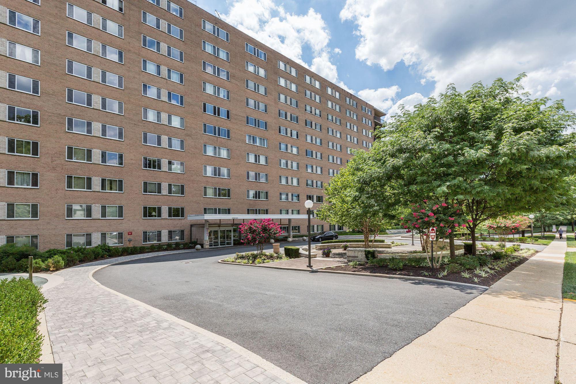 1900 Lyttonsville Road, Unit 306 Silver Spring, MD 20910 - Photo 3 of 27