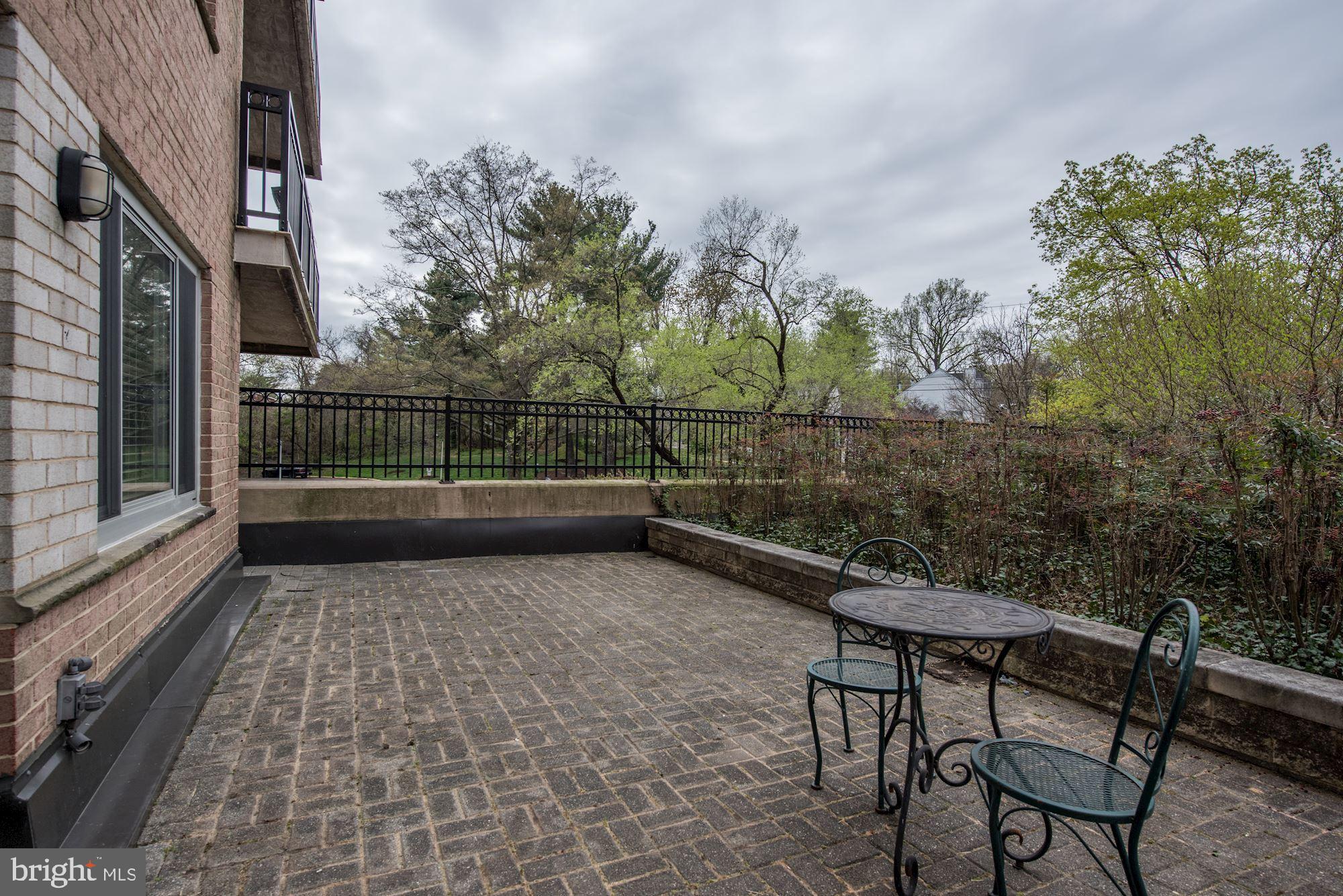 1900 Lyttonsville Road, Unit 306 Silver Spring, MD 20910 - Photo 22 of 27