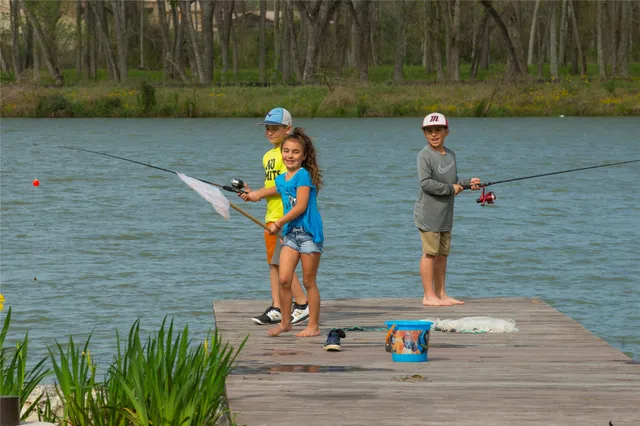 $480,476 | 10303 Tranquil Lk Drive, Missouri City, TX 77459