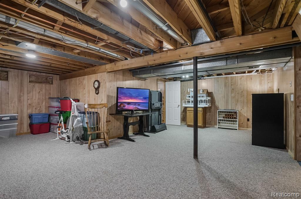 6820 Walters Road Clarkston, MI 48346 - Photo 47 of 56