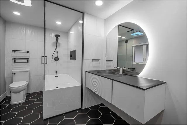 $949,900 | 2200 Willow Lane, Rockford, IL 61107