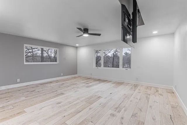 $949,900 | 2200 Willow Lane, Rockford, IL 61107