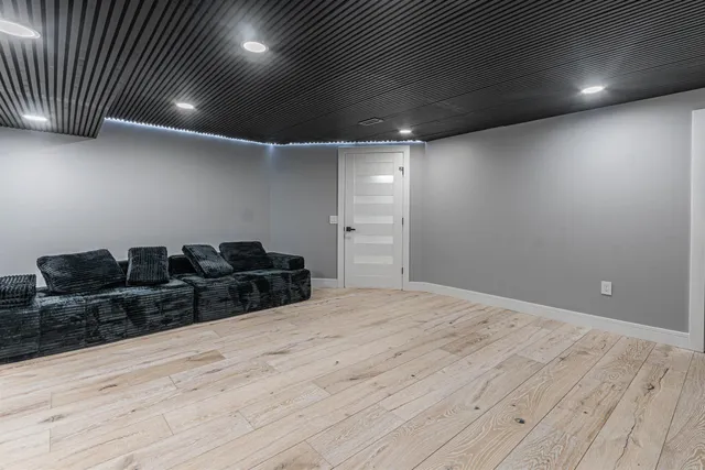 $949,900 | 2200 Willow Lane, Rockford, IL 61107