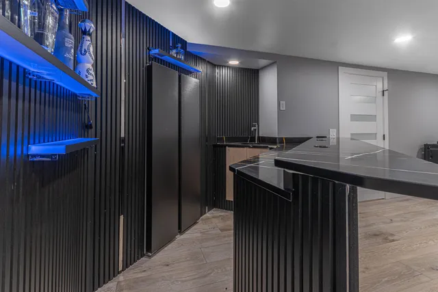 $949,900 | 2200 Willow Lane, Rockford, IL 61107