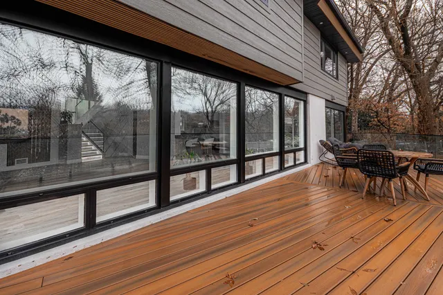 $949,900 | 2200 Willow Lane, Rockford, IL 61107