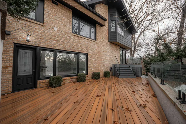 $949,900 | 2200 Willow Lane, Rockford, IL 61107