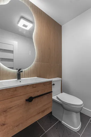 $949,900 | 2200 Willow Lane, Rockford, IL 61107