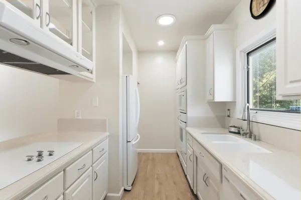 $460,000 | 5902 Oak Avenue, Carmichael, CA 95608