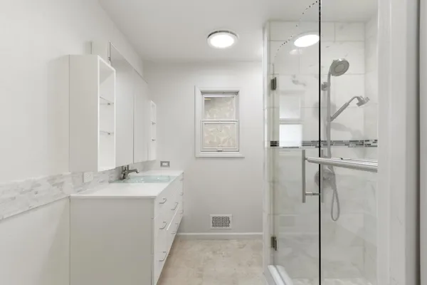 $460,000 | 5902 Oak Avenue, Carmichael, CA 95608