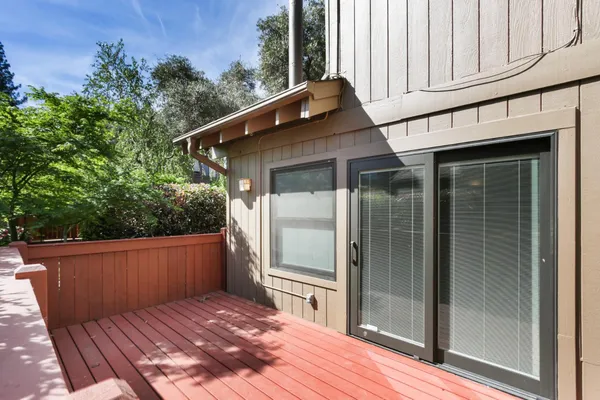 $460,000 | 5902 Oak Avenue, Carmichael, CA 95608