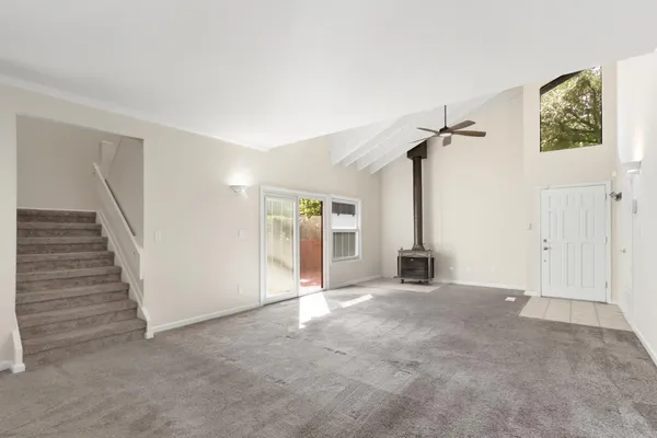 $460,000 | 5902 Oak Avenue, Carmichael, CA 95608