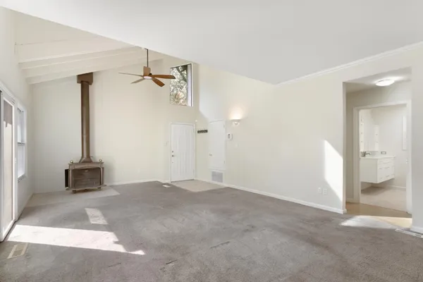 $460,000 | 5902 Oak Avenue, Carmichael, CA 95608