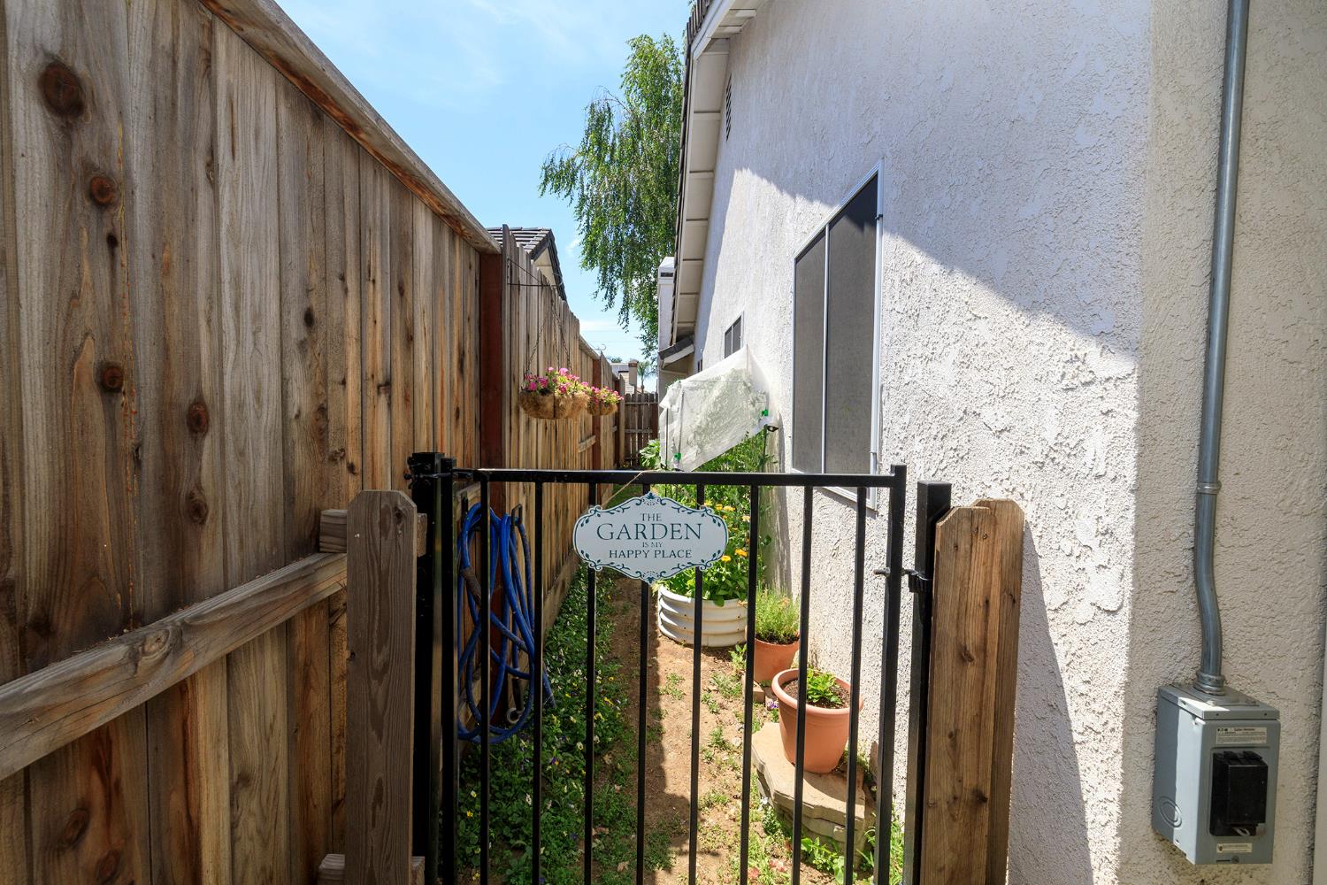 230 Meyenberg Avenue Ripon, CA 95366 - Photo 47 of 52 a view of balcony with furniture