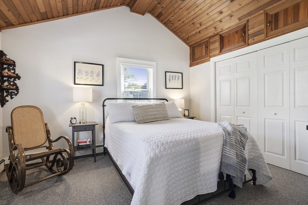 14 Spring Avenue, Unit B Wakefield, MA 01880 - Photo 15 of 37 Gallery Image 15