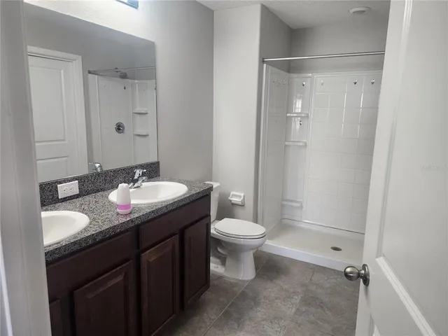 $2,100 | 2019 Broad Winged Hawk Drive, Ruskin, FL 33570