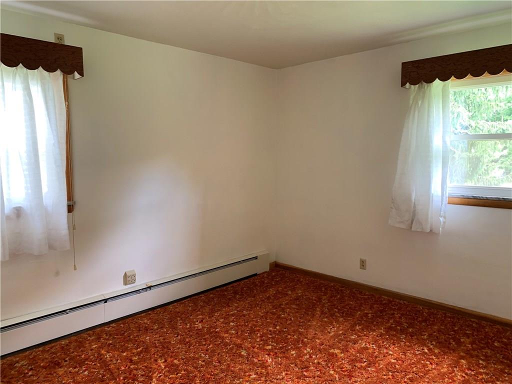 678 North Liberty Road Grove City, PA 16127 - Photo 15 of 25 Gallery Image 15