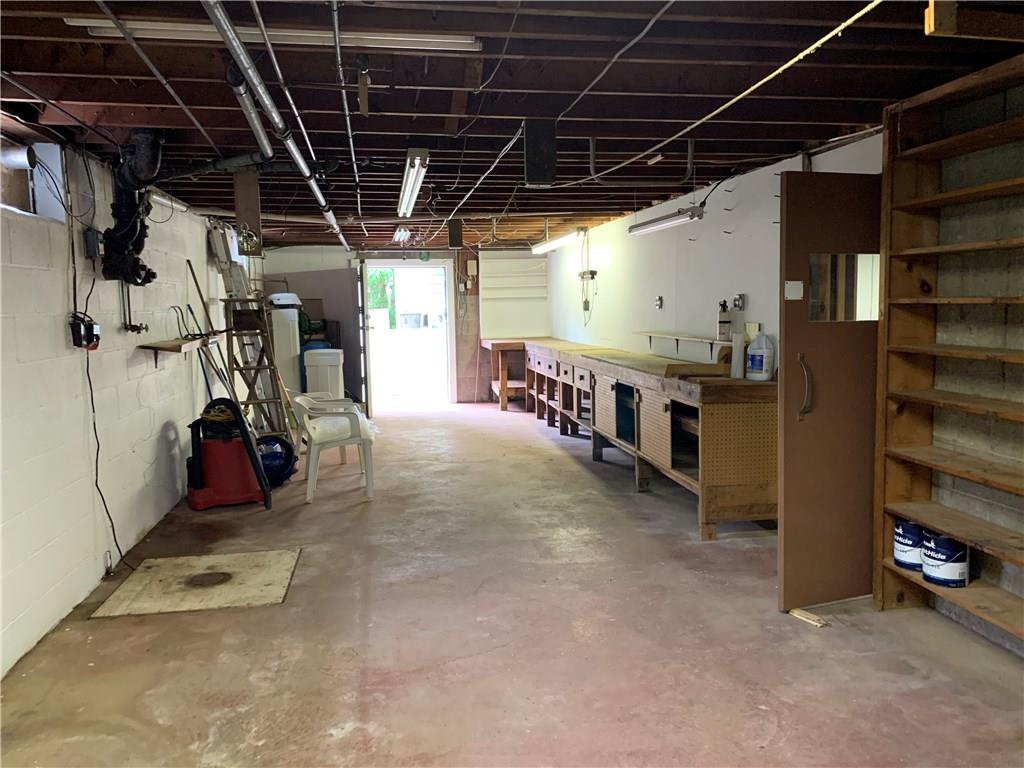 678 North Liberty Road Grove City, PA 16127 - Photo 24 of 25 Gallery Image 24