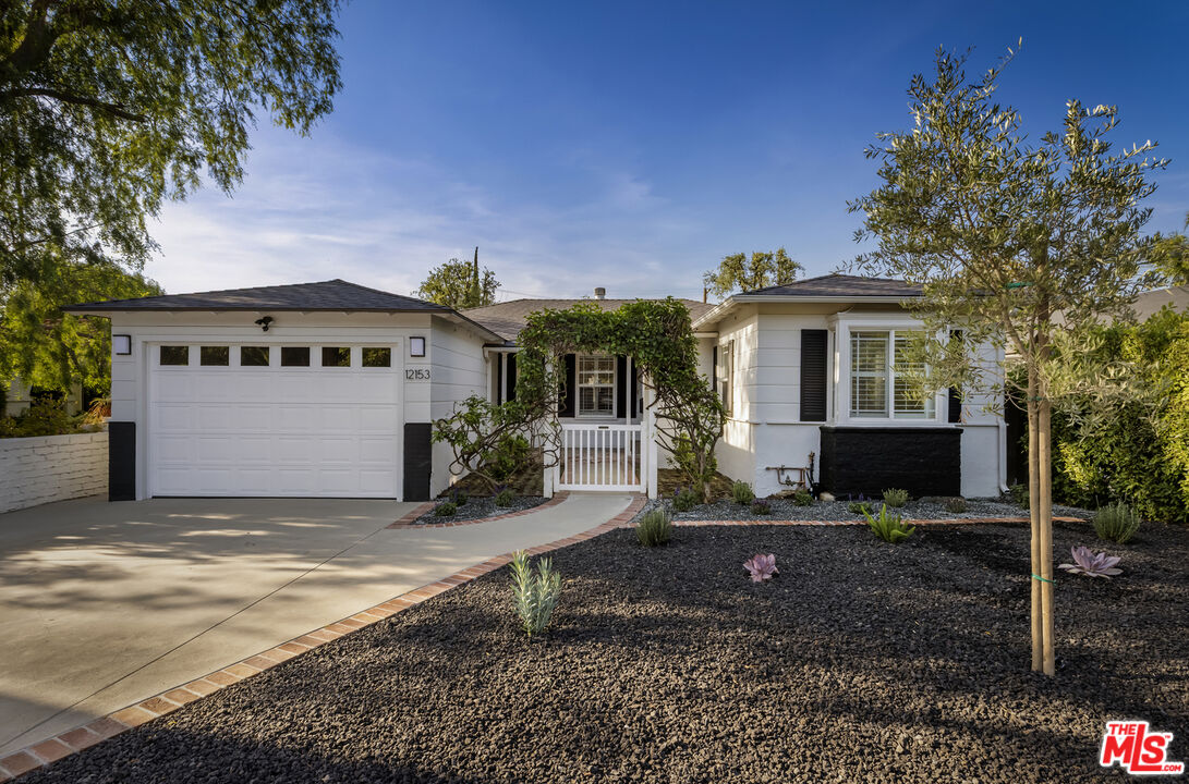 12153 Maxwellton Road Studio City, CA 91604 - Photo 45 of 48