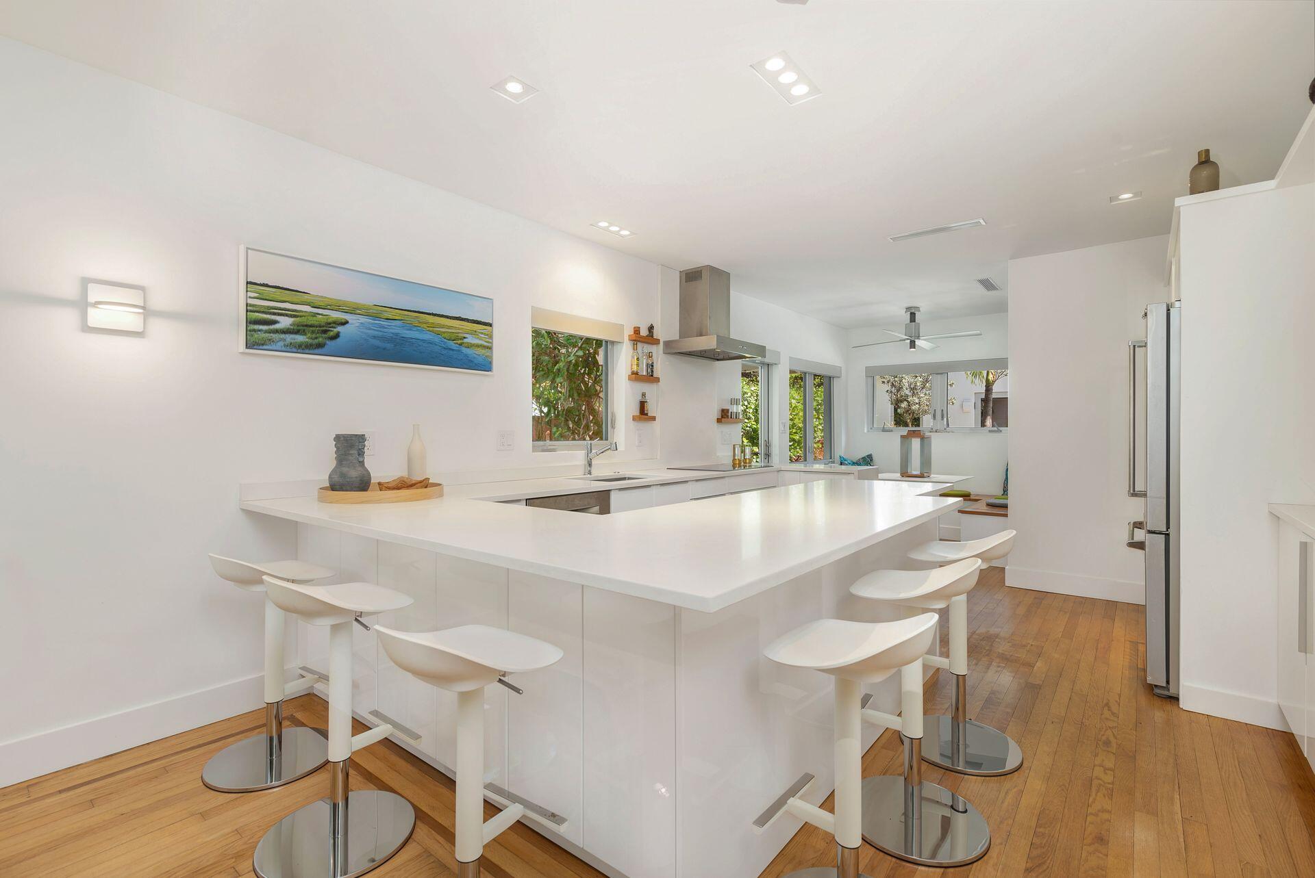 711 Ardmore Road West Palm Beach, FL 33401 - Photo 7 of 36 Kitchen